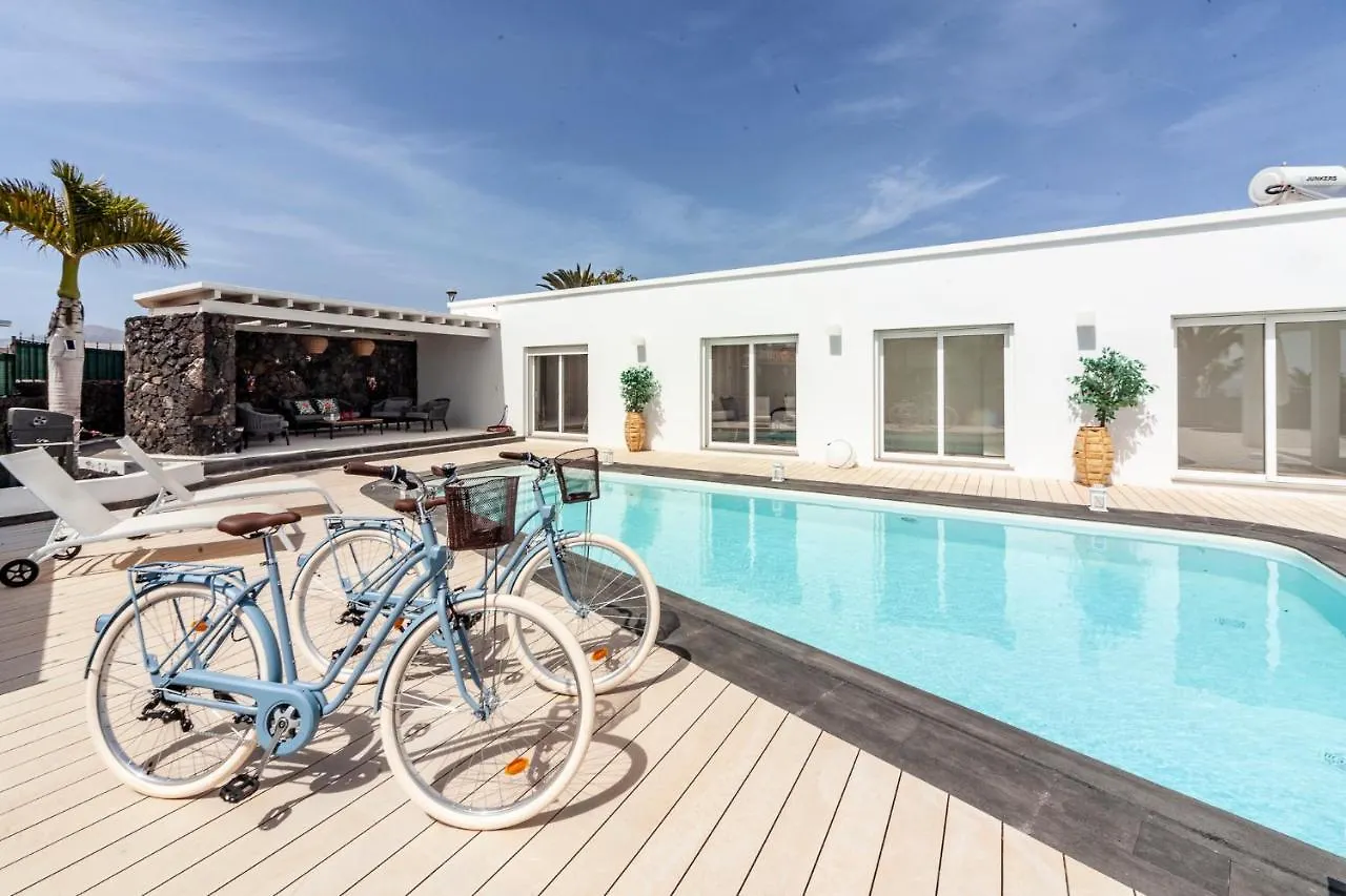 Luxury Casa El Marques Villa Puerto del Carmen  Holiday home Puerto del Carmen (Lanzarote)
